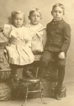 Kerr Boys, 1904